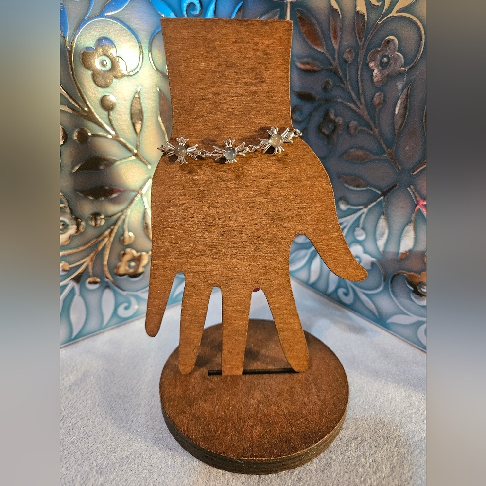 Adjustable Silver Labradorite Bracelet - image 1